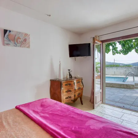 La Bastide Neuve By Interhome